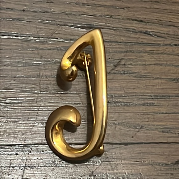 Pin Collection - Picture 8 of 8